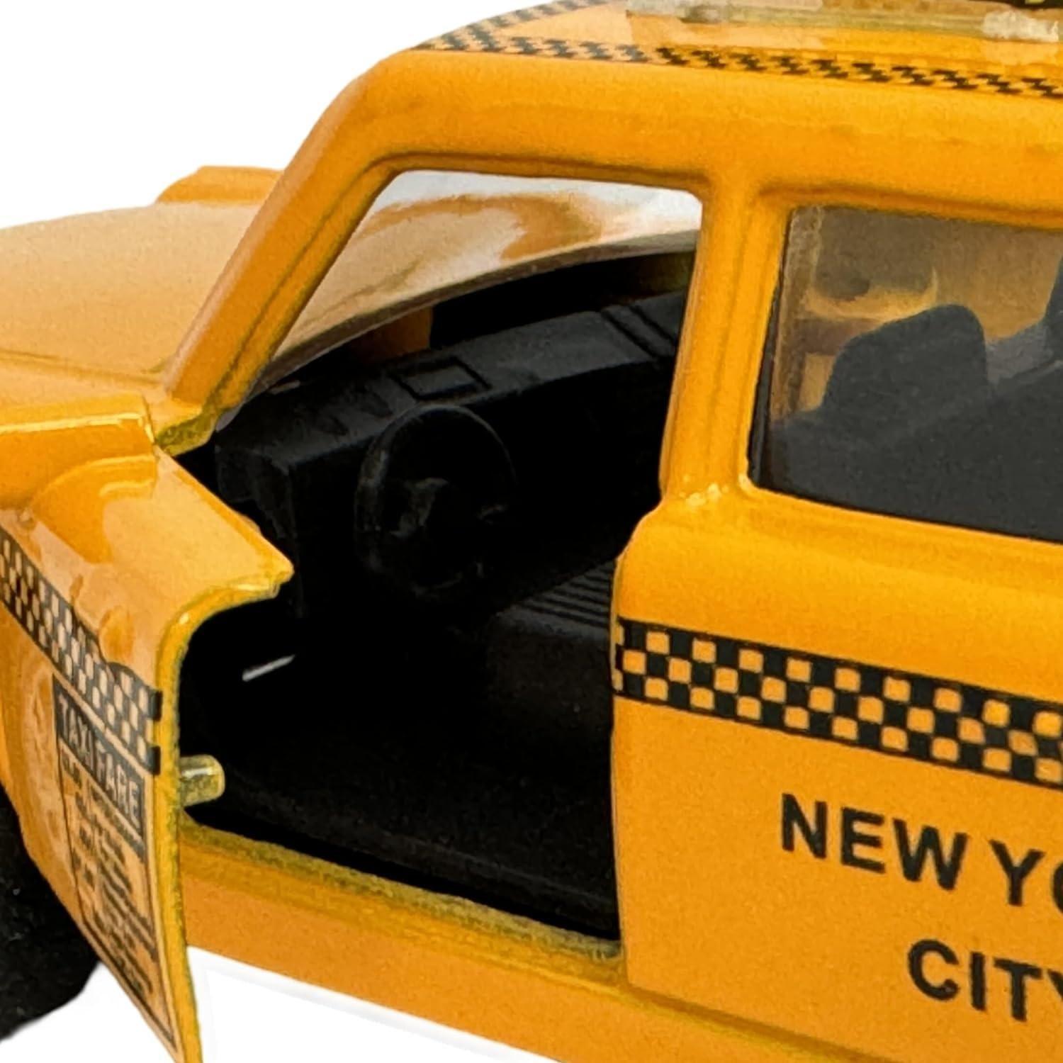 NYC Yellow Taxi Cab With Pullback