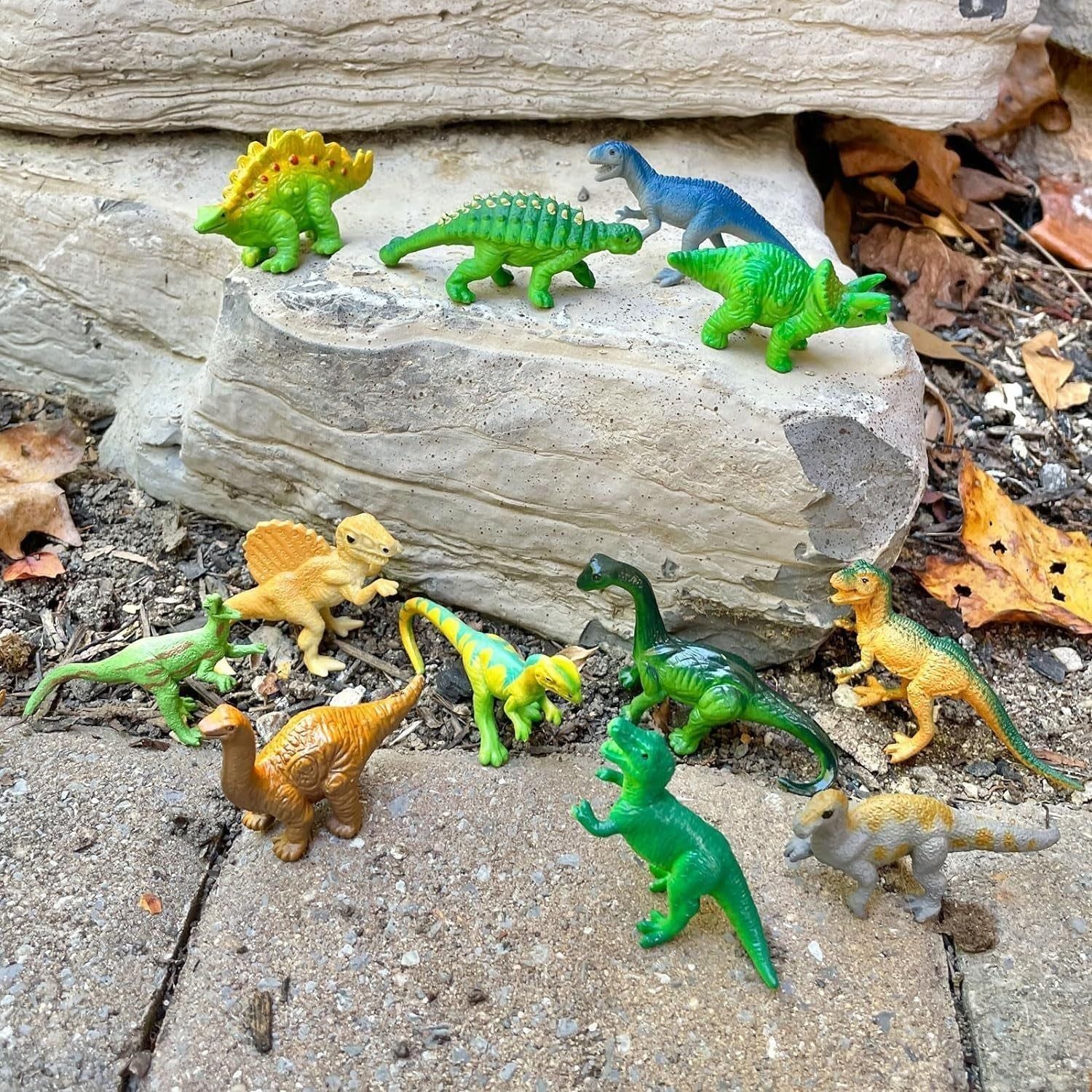 Dinosaurs Miniature Figures