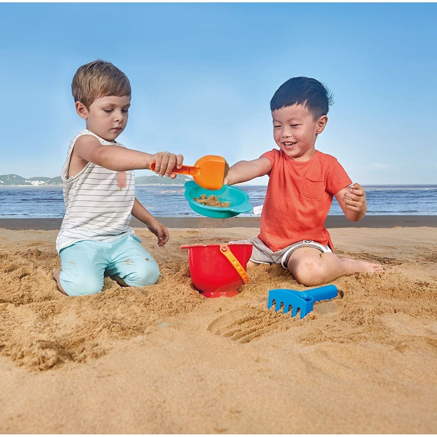 Beach Basics Sand Toy Set, 18+ Months Including Bucket Sifter, Rake, and Shovel Toys, Multicolor , Bold, Small